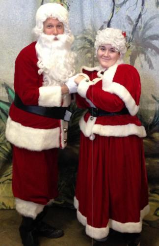 Santa & Mrs. Claus 3a