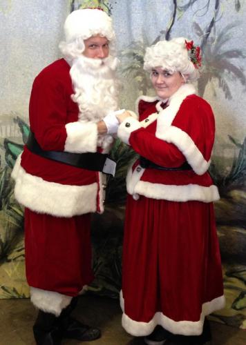 Santa & Mrs. Claus 5a