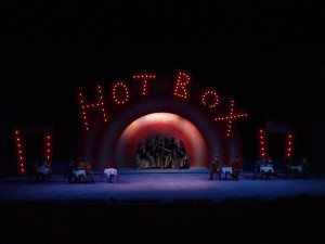 GUYS AND DOLLS 003