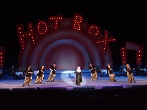 GUYS AND DOLLS 006